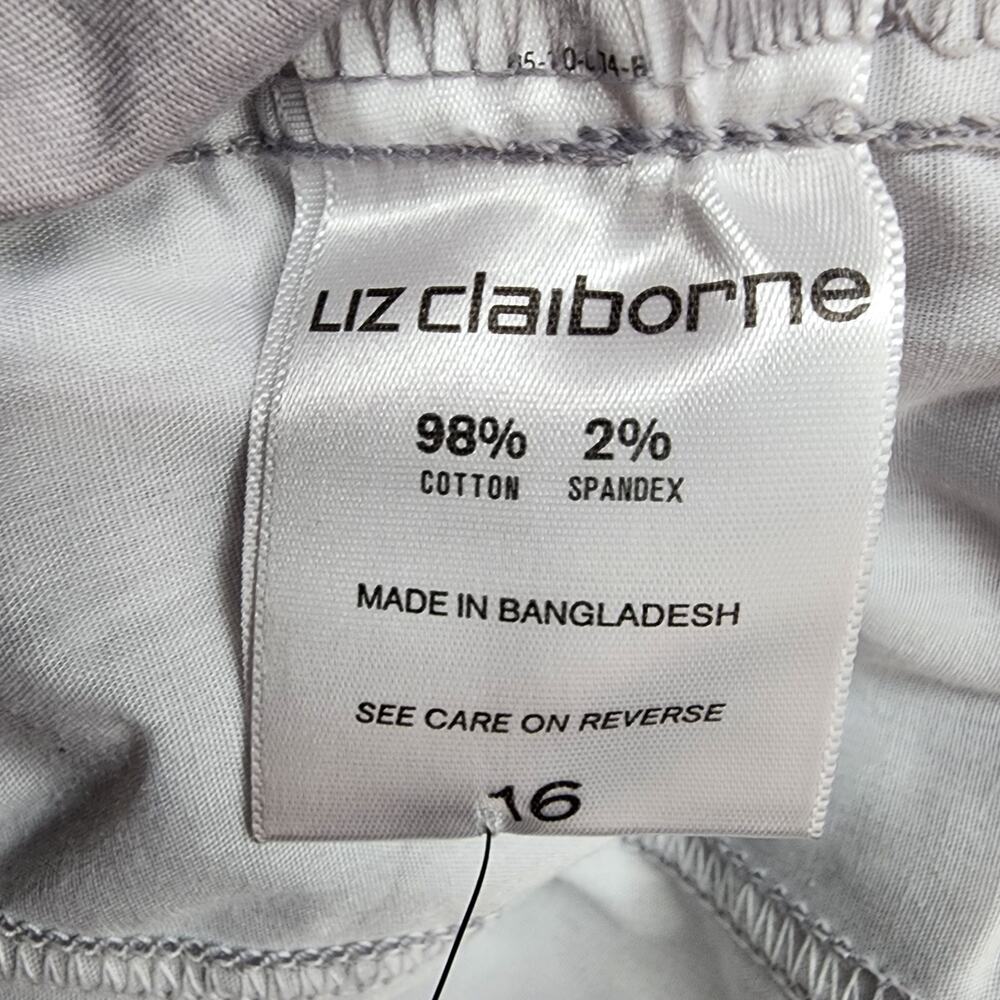 NWT Liz Claiborne Bermuda Shorts Womens 16 Gray Stretch Mid Rise Pockets - Picture 7 of 14